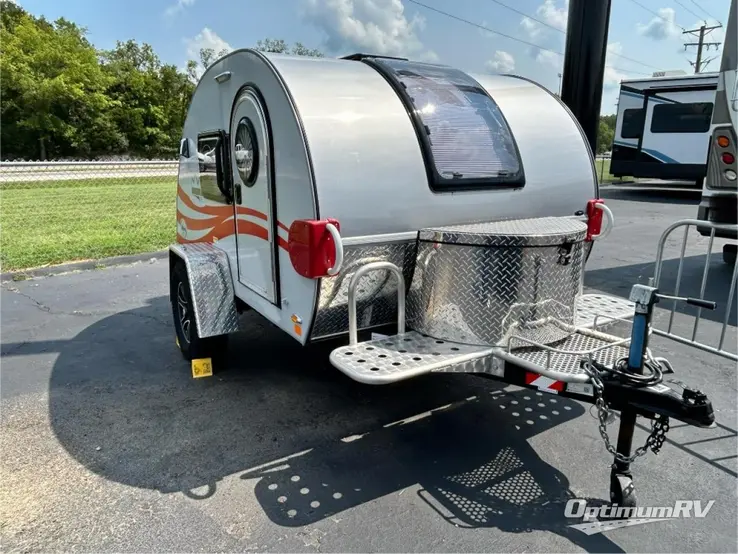 2020 nuCamp TAG XL 6-Wide RV Photo 1