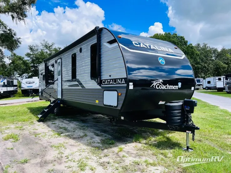 2024 Coachmen Catalina Legacy Edition 303RKDS RV Photo 1