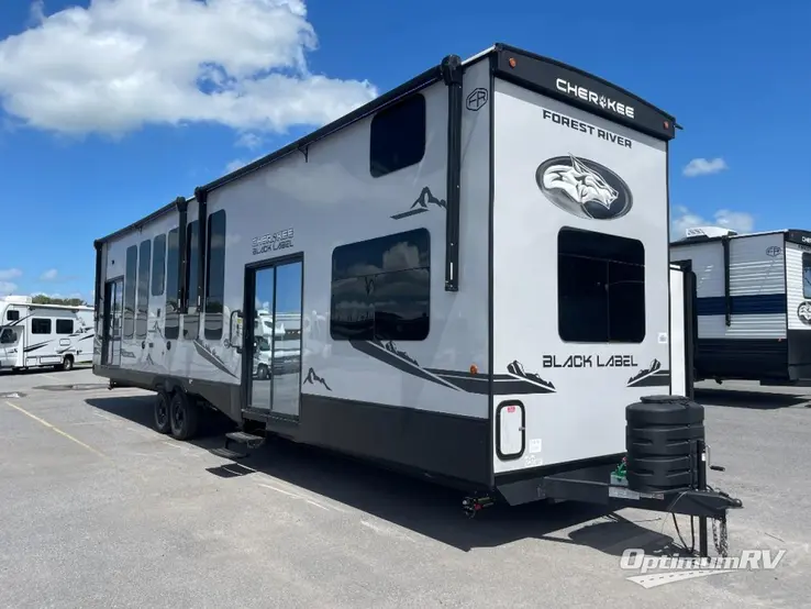 2025 Forest River Timberwolf Black Label 39ALBL RV Photo 1