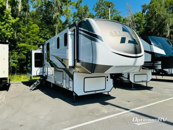 2022 Alliance Paradigm 370FB RV Photo 1