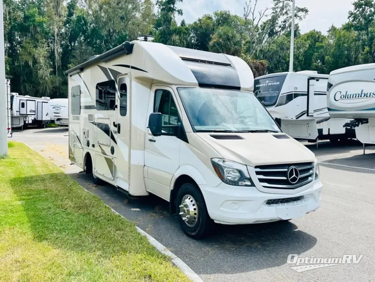 2018 Thor Gemini 24TX RV Photo 1