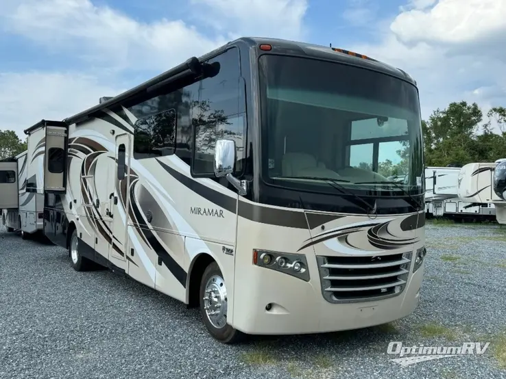 2017 Thor Miramar 34.3 RV Photo 1