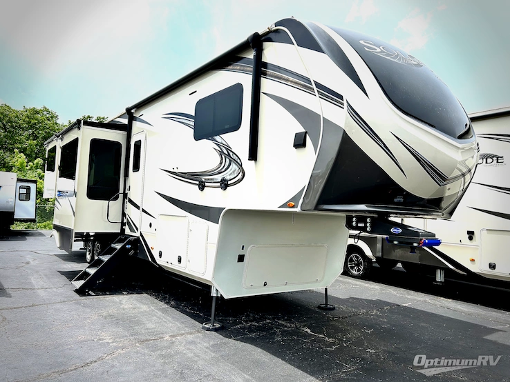 2021 Grand Design Solitude 375RES RV Photo 1