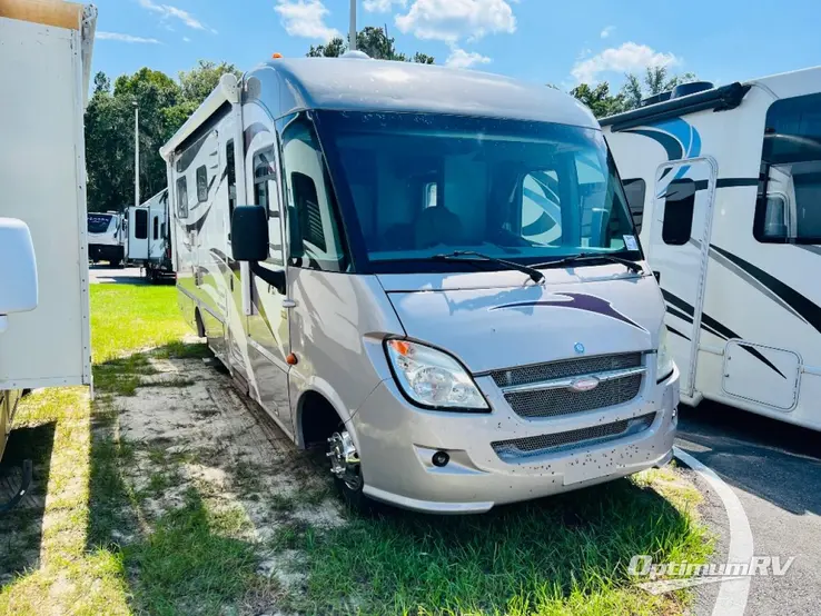 2011 Winnebago Via 25Q RV Photo 1