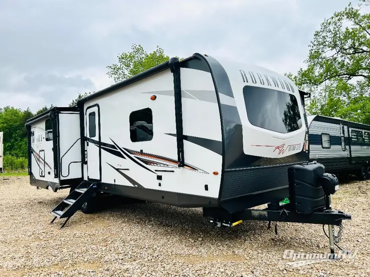 2022 Forest River Rockwood Ultra Lite 2720IK RV Photo 1