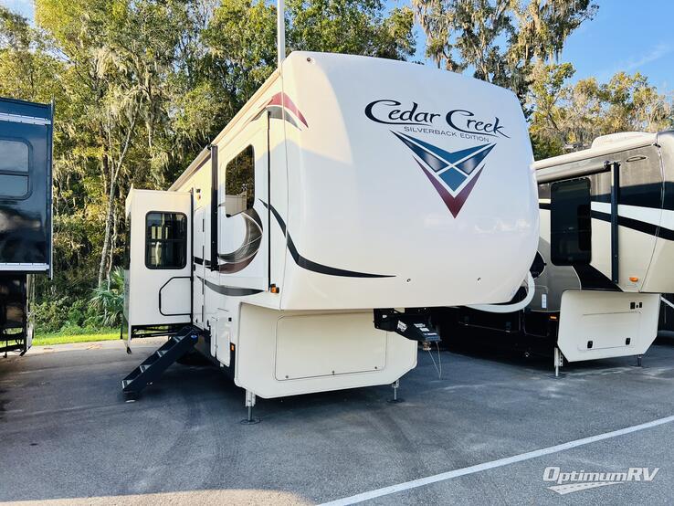 2020 Forest River Cedar Creek Silverback 37FLB RV Photo 1