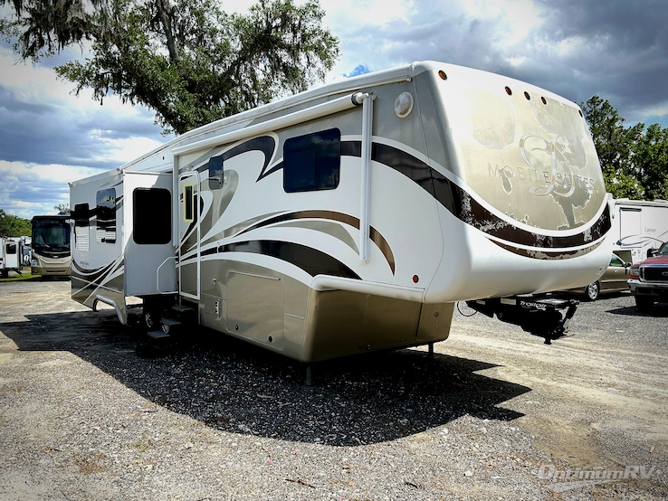2011 DRV Luxury Suites Mobile Suites 36RSSB3 RV Photo 1