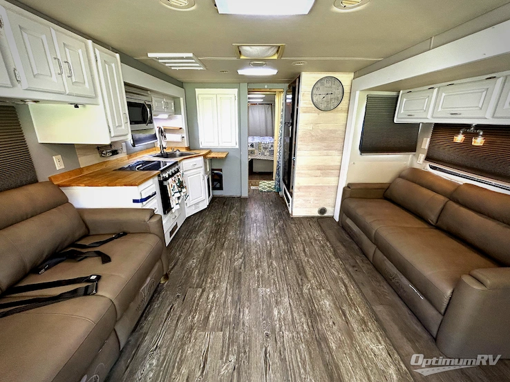 2003 Holiday Rambler Endeavor 36PST RV Photo 1