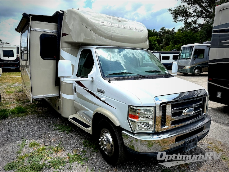 2014 Coachmen Concord 300TS Ford RV Photo 1