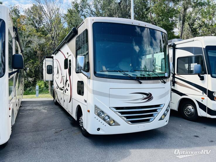 2017 Thor Hurricane 35C RV Photo 1