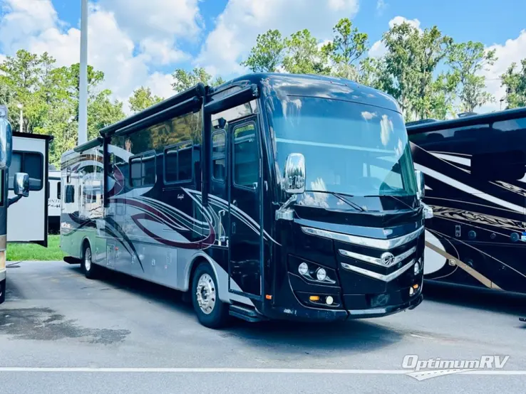 2012 Monaco Knight 40 DFT RV Photo 1