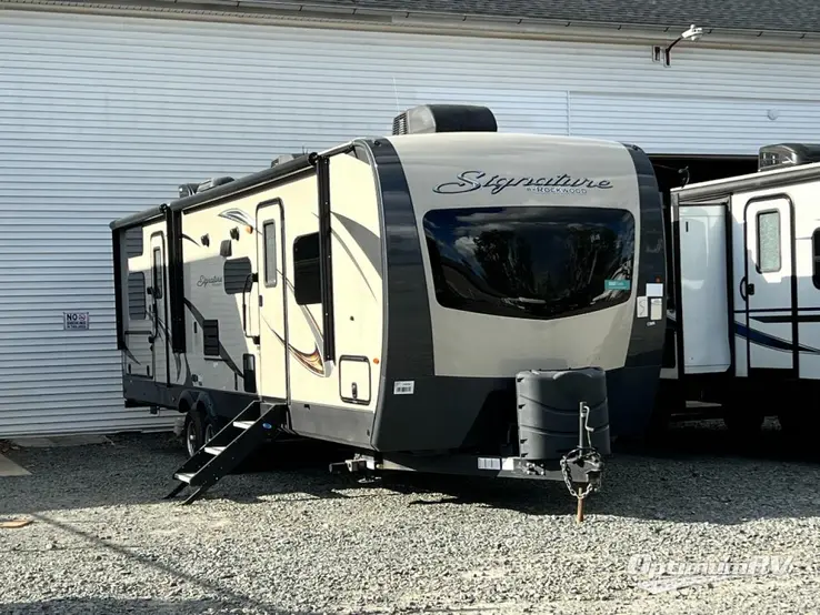 2019 Forest River Rockwood Signature Ultra Lite 8311WS RV Photo 1