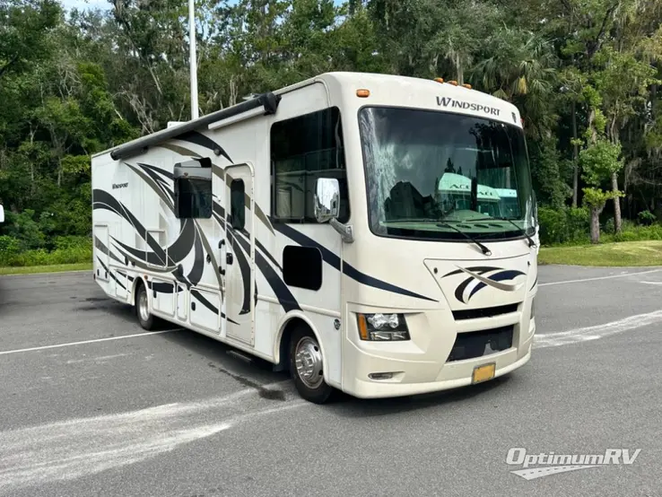 2016 Thor Windsport 29M RV Photo 1