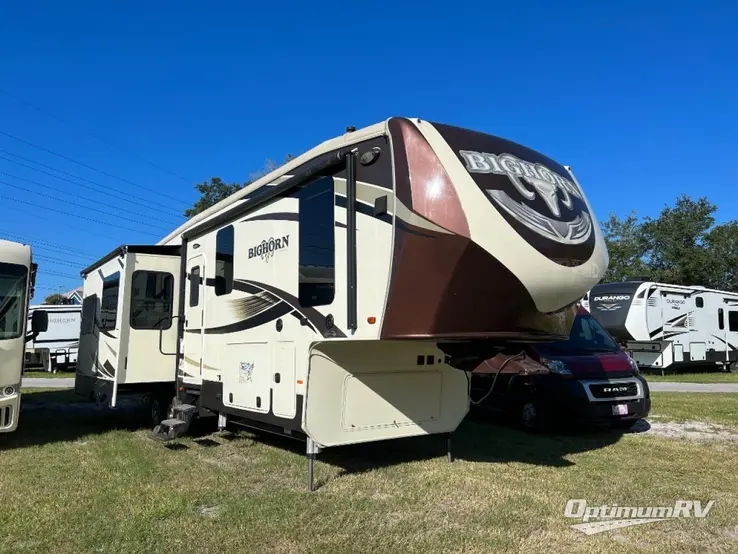 2016 Heartland Bighorn 3270RS RV Photo 1