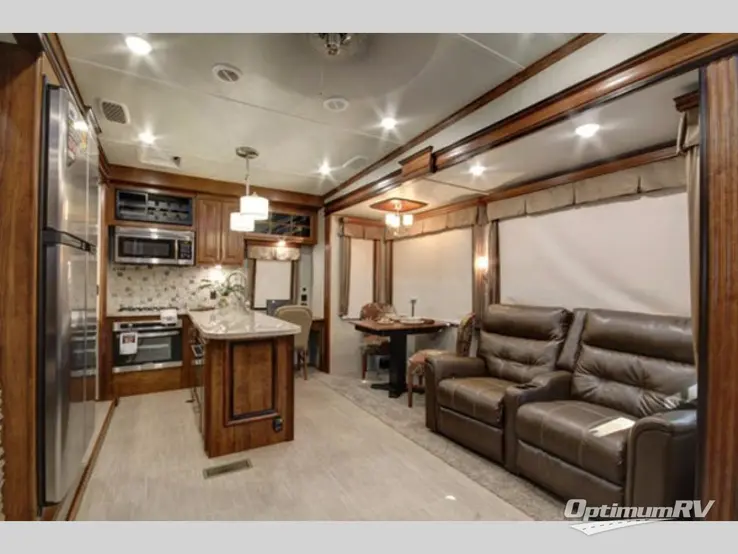 2018 Keystone alpine 3301GR RV Photo 1