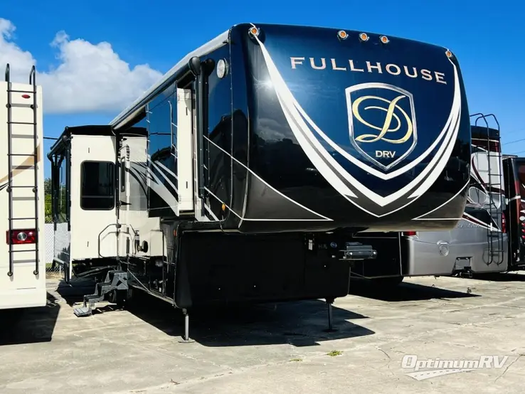 2021 DRV Luxury Suites FullHouse LX455 RV Photo 1