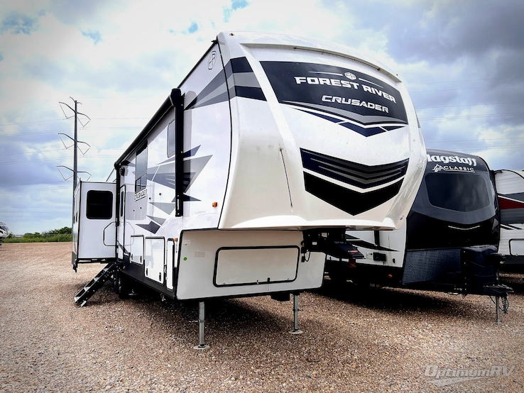 2025 Prime Time Crusader 382MBH RV Photo 1