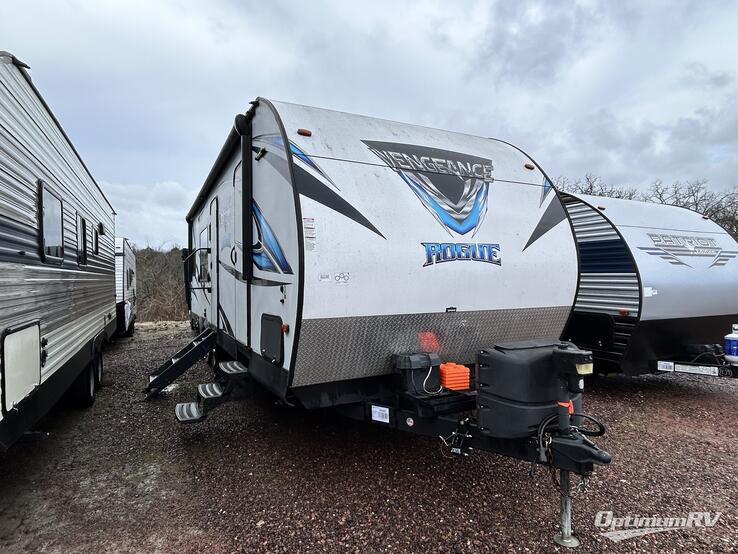 2018 Forest River Vengeance Rogue 25V RV Photo 1