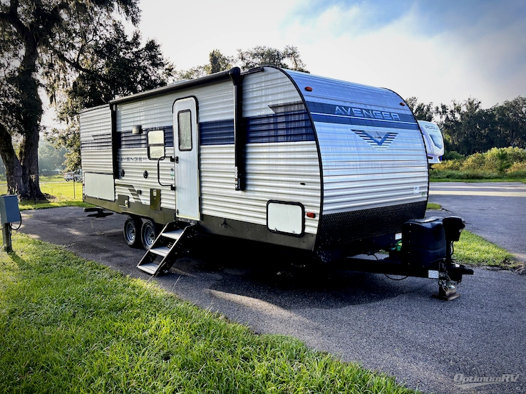 2022 Prime Time Avenger 24BHS RV Photo 1