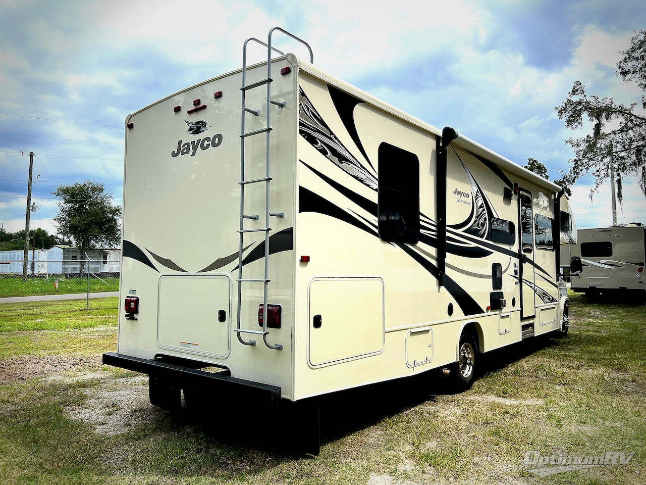 2017 Jayco Greyhawk 31DS Photo 3