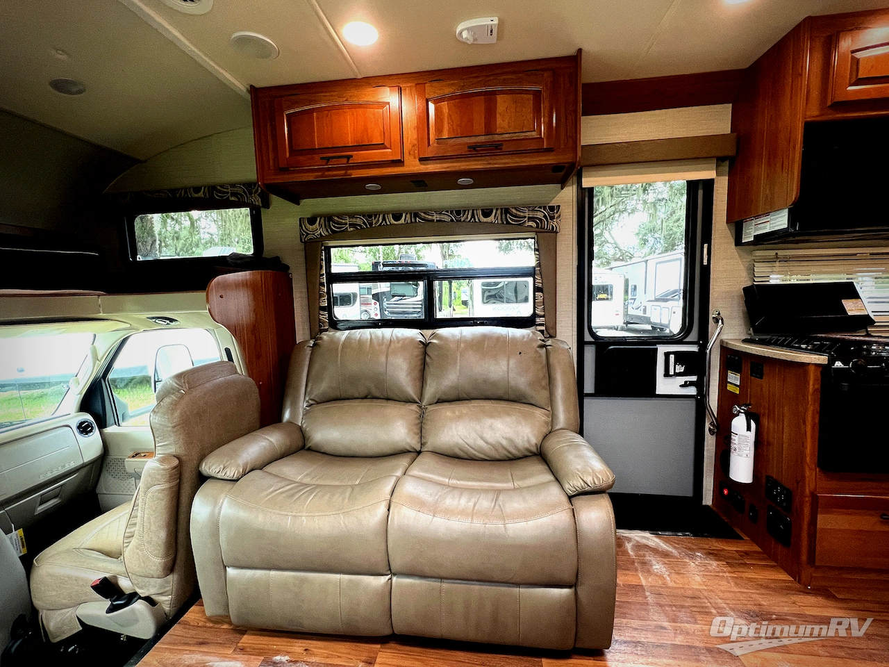 2017 Jayco Greyhawk 31DS Photo 8