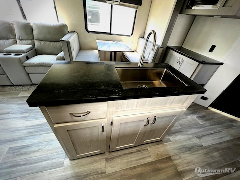 2023 Prime Time Tracer 29RLS RV Photo 3
