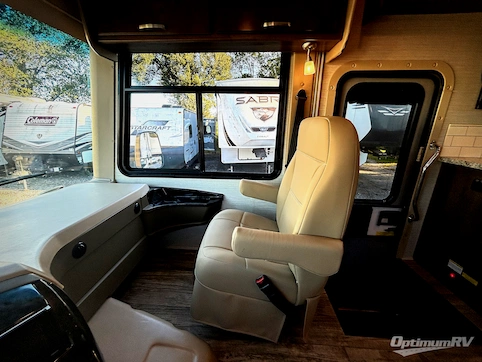 2018 Jayco Alante 26X RV Photo 2
