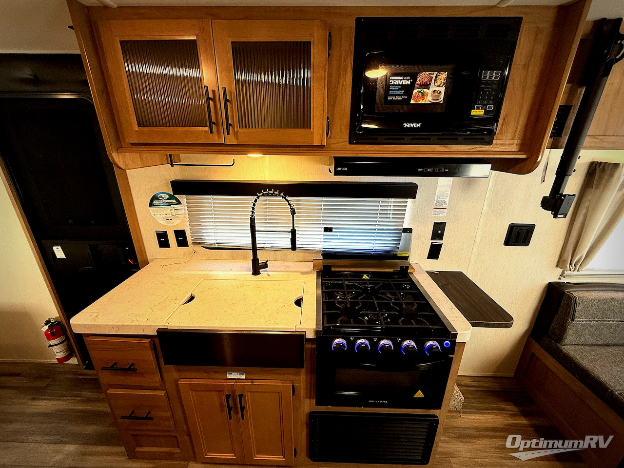 2023 Forest River Cherokee Grey Wolf 20RDSE Photo 11