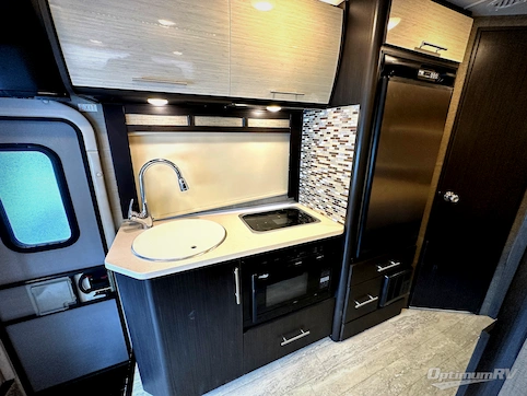 2017 Thor Gemini 23TB RV Photo 3