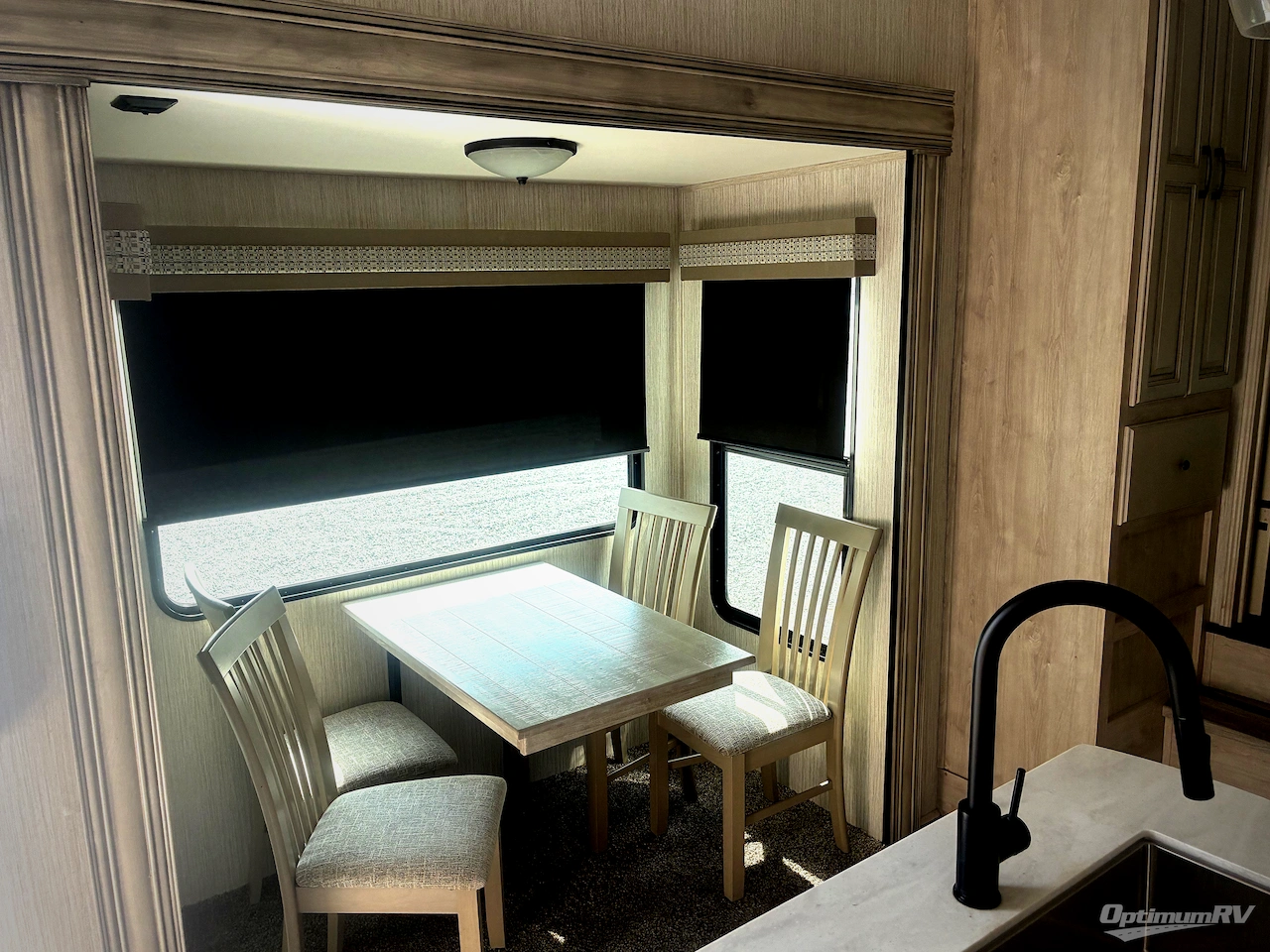 2022 Forest River Sierra 391FLRB Photo 6