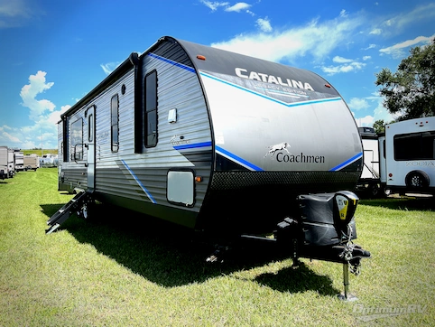 Used 2022 Coachmen Catalina Legacy 303RKDS Featured Photo