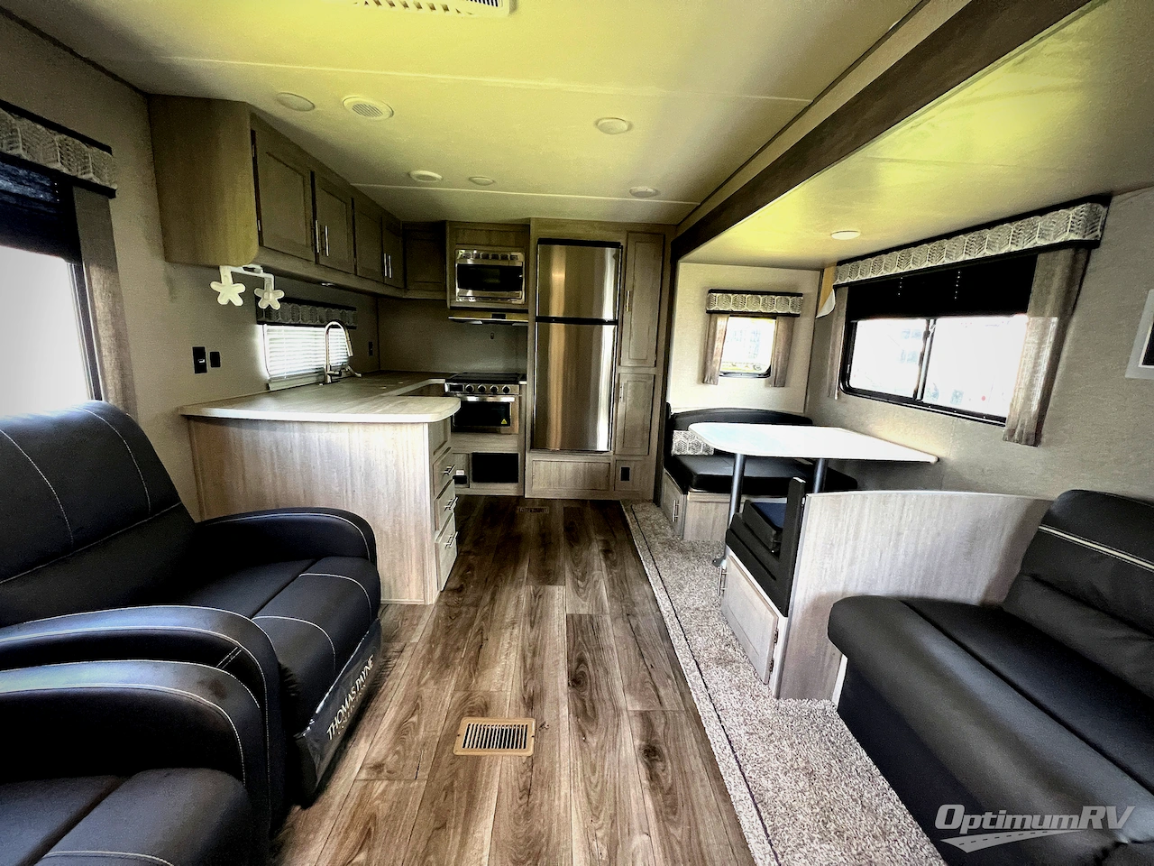 2022 Coachmen Catalina Legacy 303RKDS Photo 4