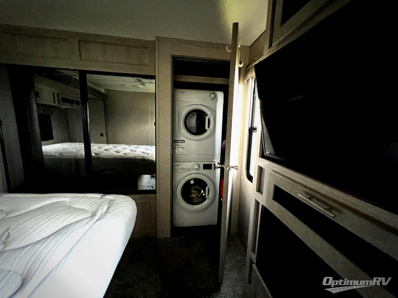 2022 Coachmen Catalina Legacy 303RKDS Photo 17