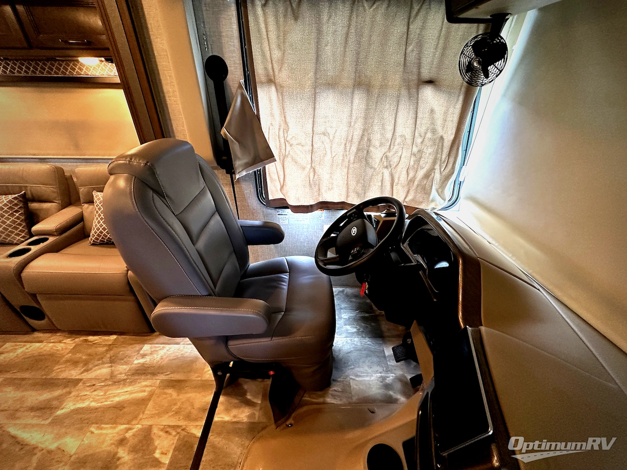 2022 Thor Windsport 29M Photo 4