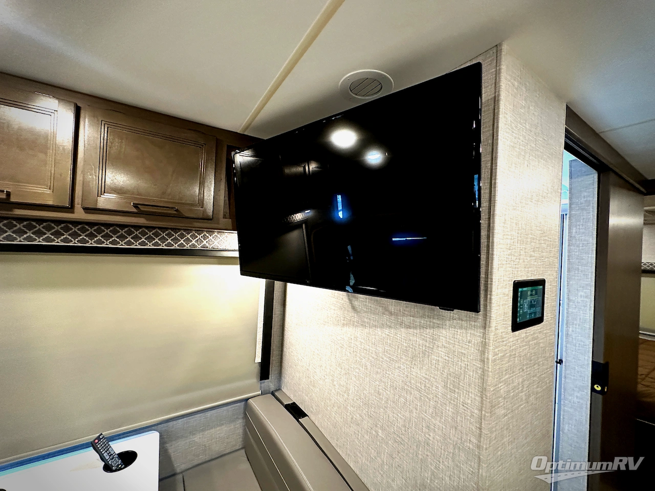 2022 Thor Windsport 29M Photo 11