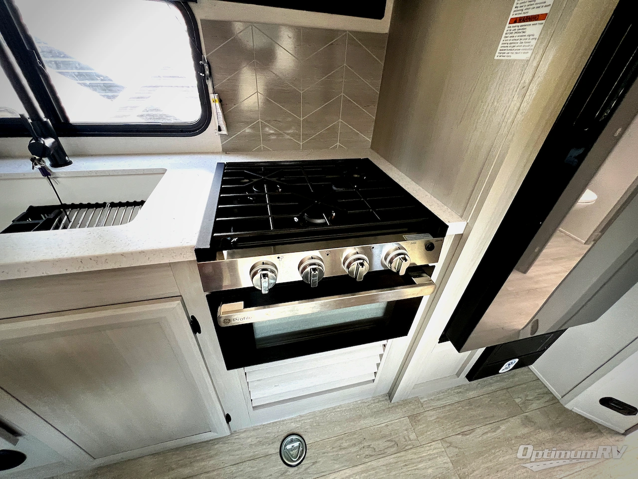 2027 Coachmen Catalina Trail Blazer 26TH Photo 11