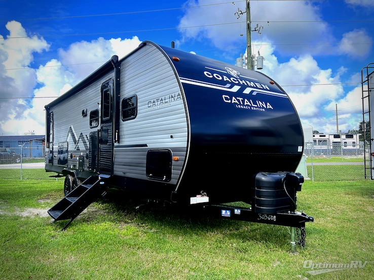 2027 Coachmen Catalina Legacy Edition 273DBHCK RV Photo 1