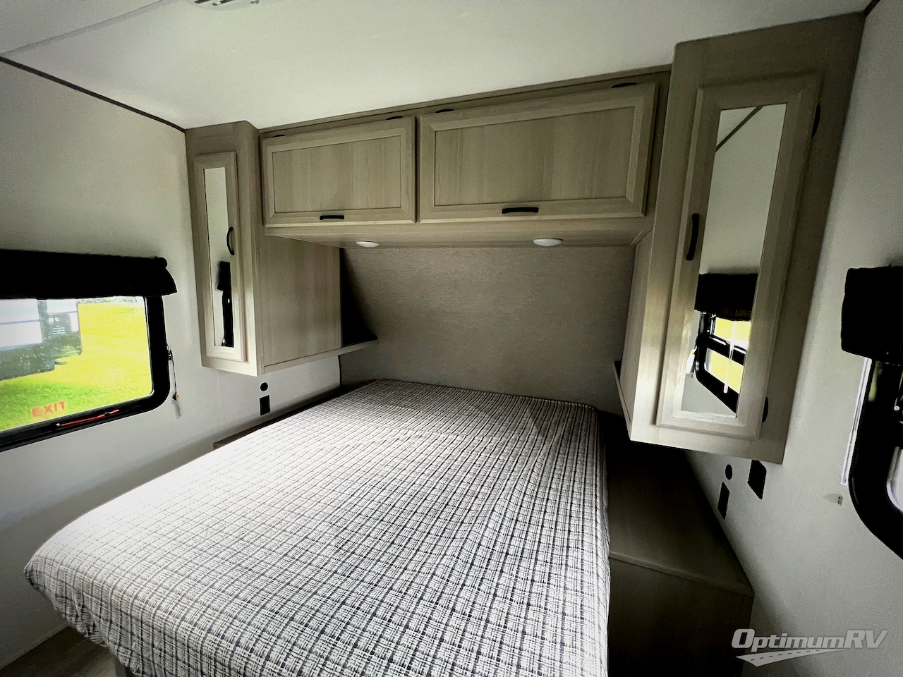 2027 Coachmen Catalina Legacy Edition 283RNR Photo 15