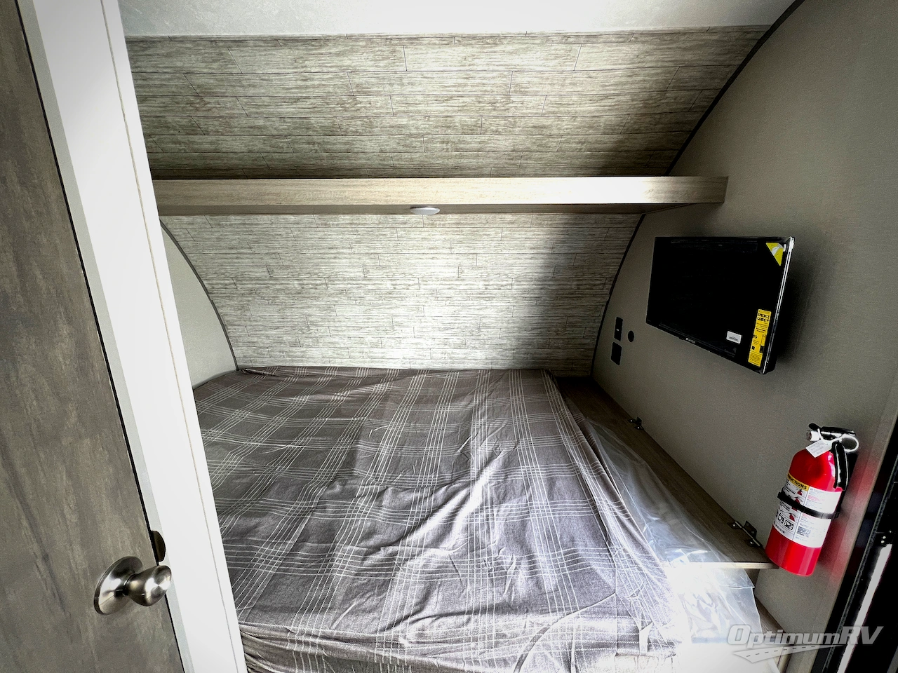 2026 Coachmen Catalina Summit Series 7 154RDX Photo 12