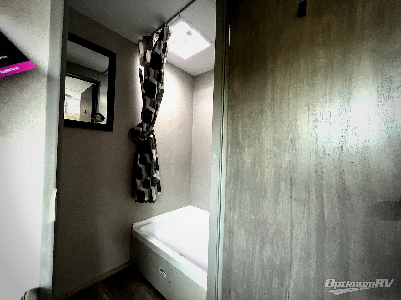 2026 Coachmen Catalina Summit Series 7 154RBX Photo 16