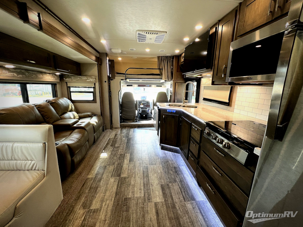 2022 Dynamax FORCE HD 34KD HD Photo 6