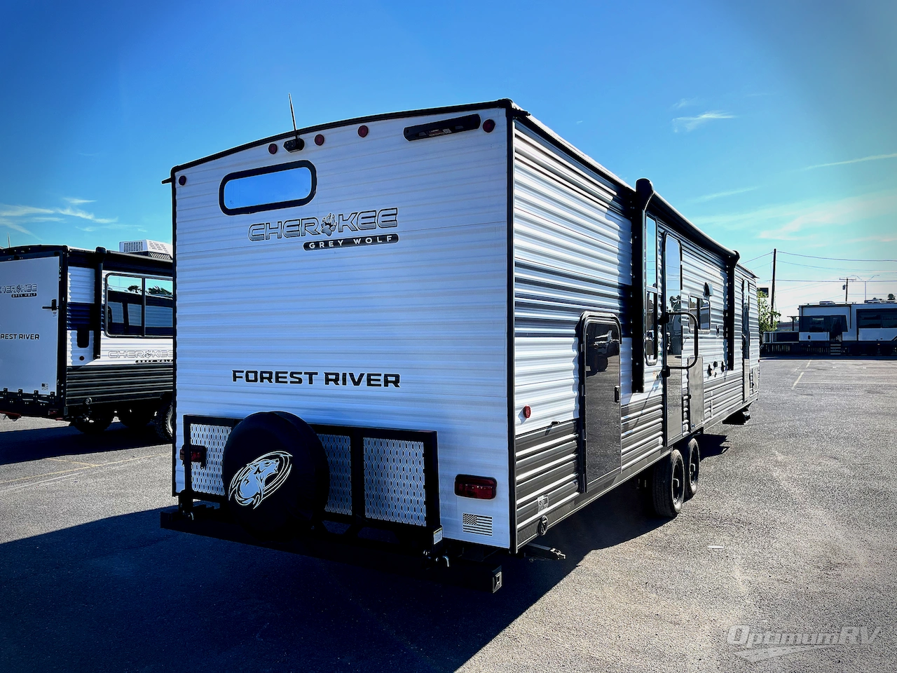 2025 Forest River Cherokee Grey Wolf 29NM Photo 2