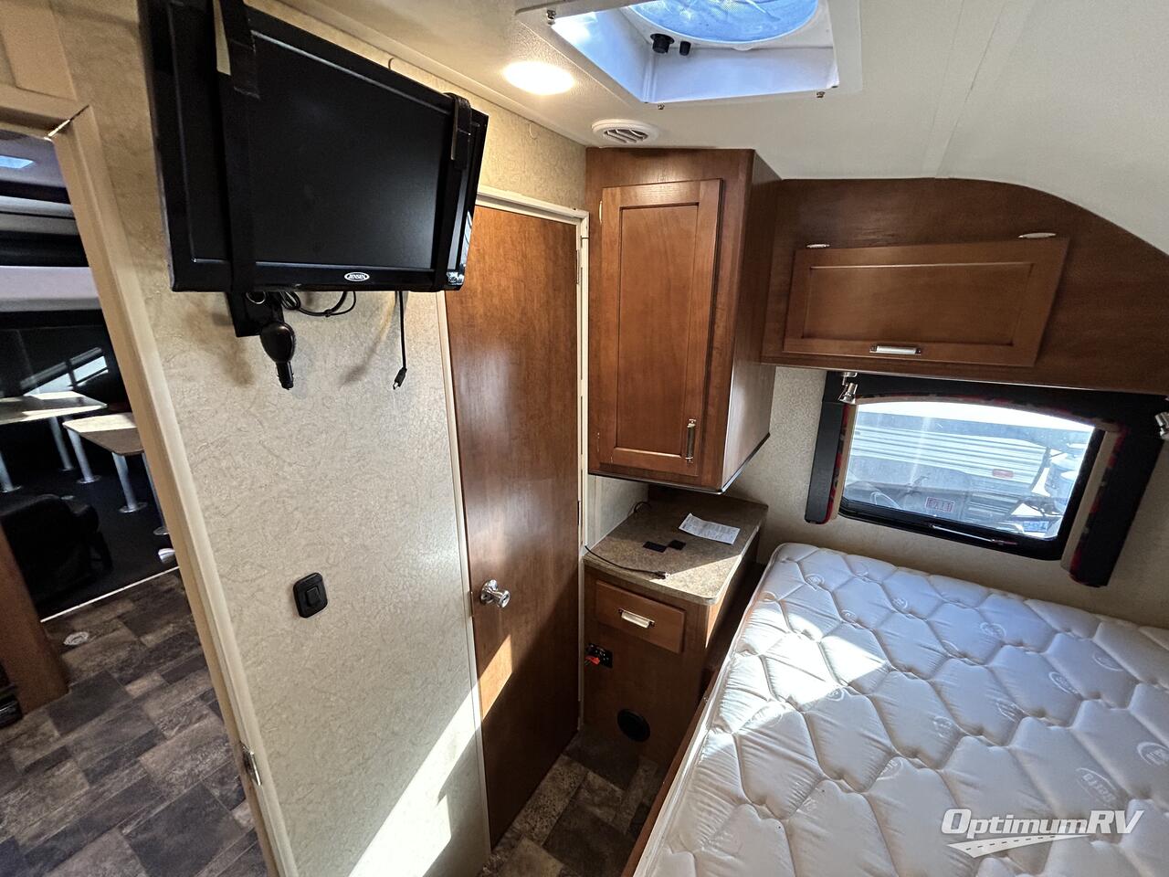 2017 Lance Toy Hauler 2612 Photo 15