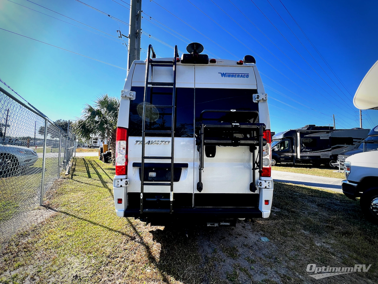 2022 Winnebago Travato 59KL Photo 2