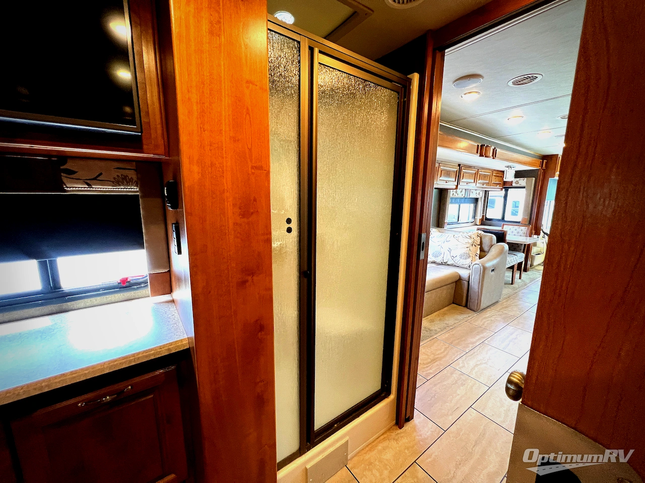 2016 Tiffin Allegro 31 SA Photo 19
