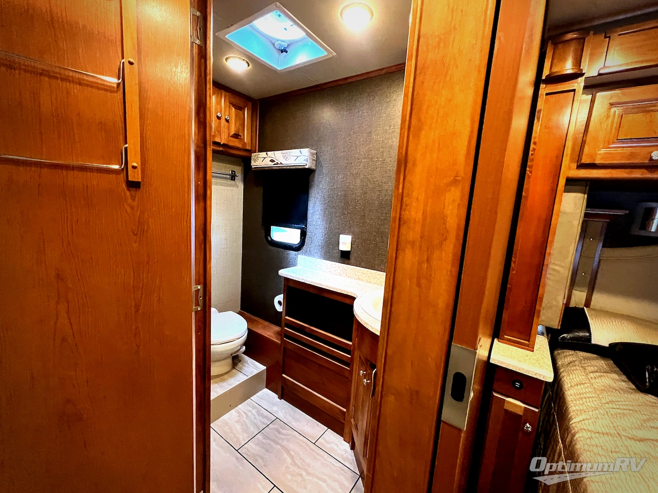 2016 Tiffin Allegro 31 SA Photo 20