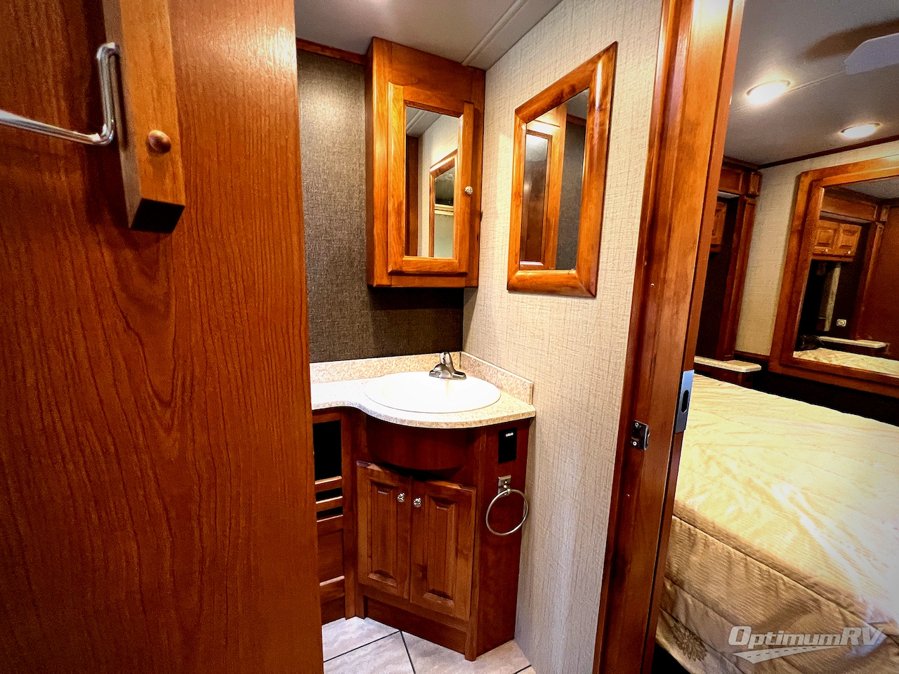 2016 Tiffin Allegro 31 SA Photo 21