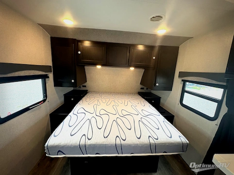 2021 Highland Ridge Mesa Ridge S-Lite ML212FB RV Photo 3