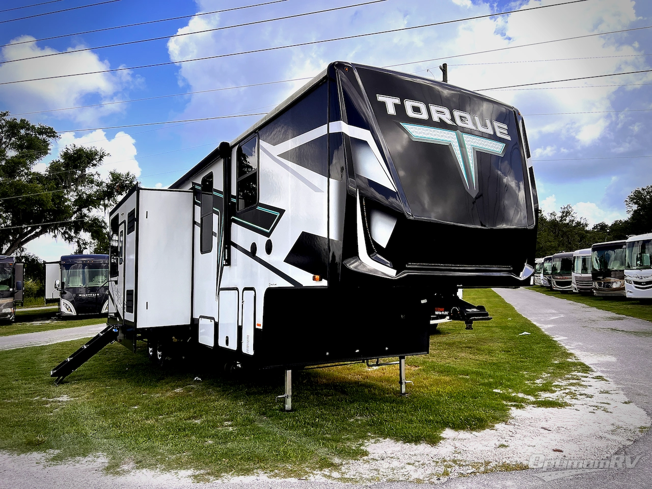 2022 Heartland Torque TQ 350 Photo 1