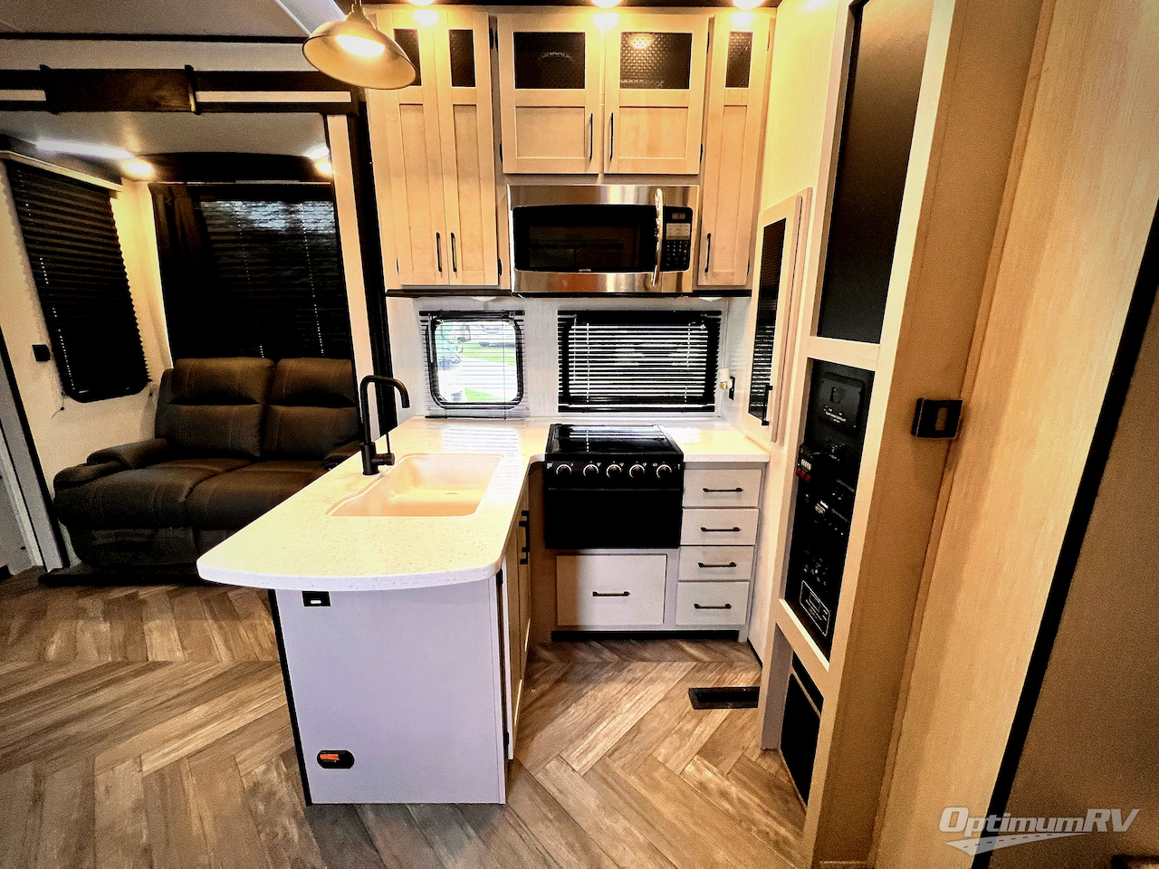 2022 Heartland Torque TQ 350 Photo 12